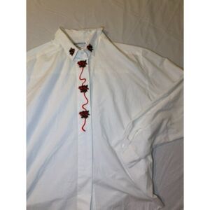 Baxter & Wells II Vintage White Button Up - Poinsettia Embroidery - Size 20W